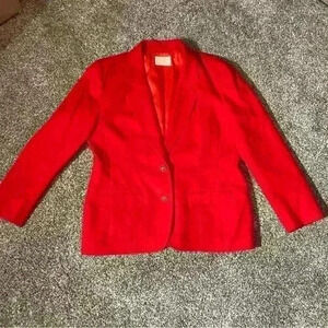 Vintage Pendelton Women's Red Blazer 100% Virgin Wool Size 14 Lined, Buttons
